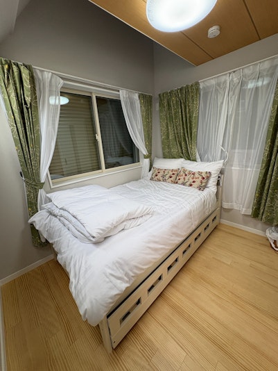 ３階ベッドルーム2