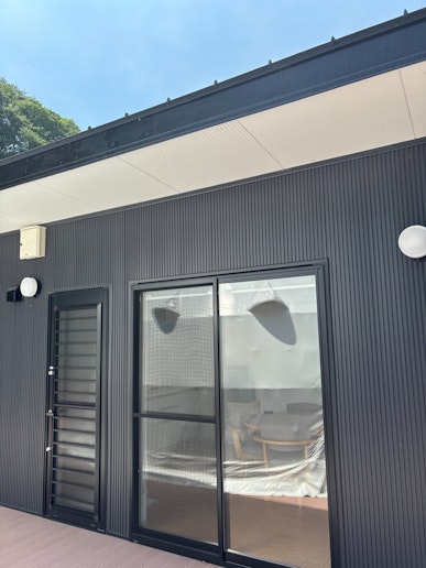 ダイニングキッチン棟外観