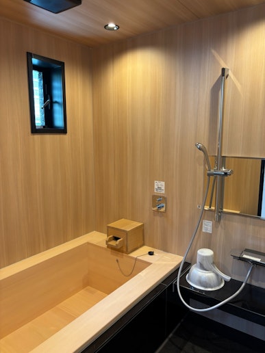 ダイニングキッチン棟の中こだわりの檜風呂