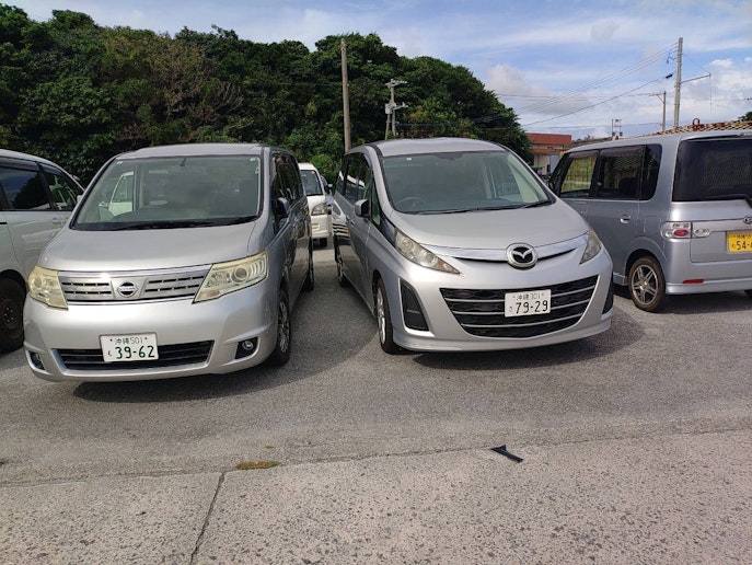 8名乗りの車無料でレンタル可能です！