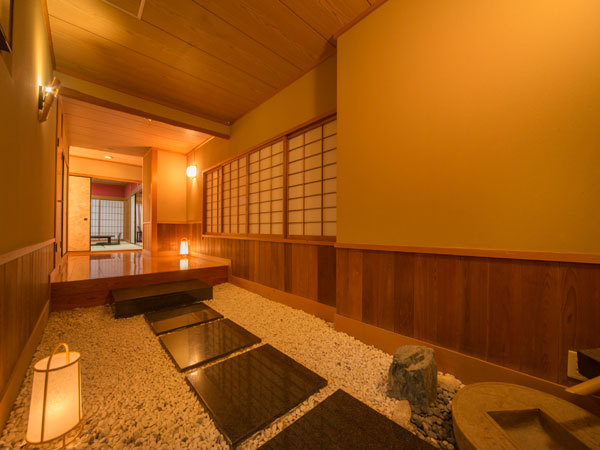 The corridor leading to Kasai-an
