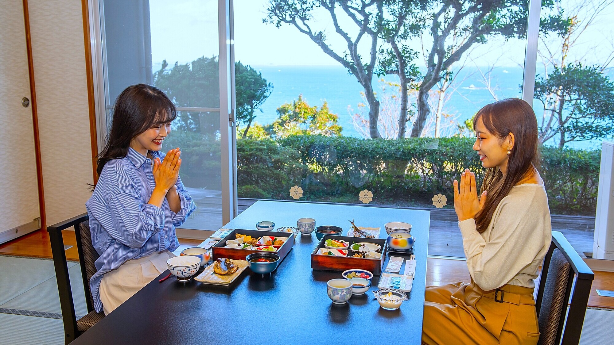 食事会場での朝食イメージ