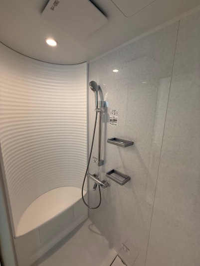 シャワー２