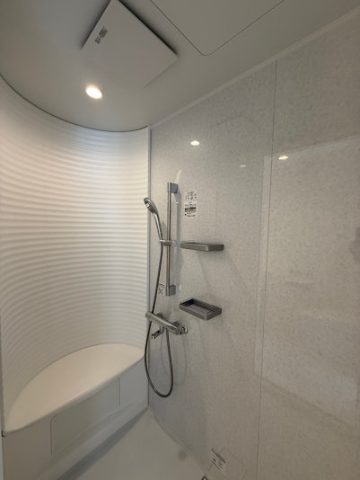 シャワー１