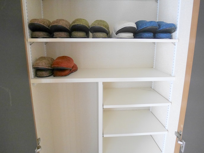 スリッパはご自由にお使いください。