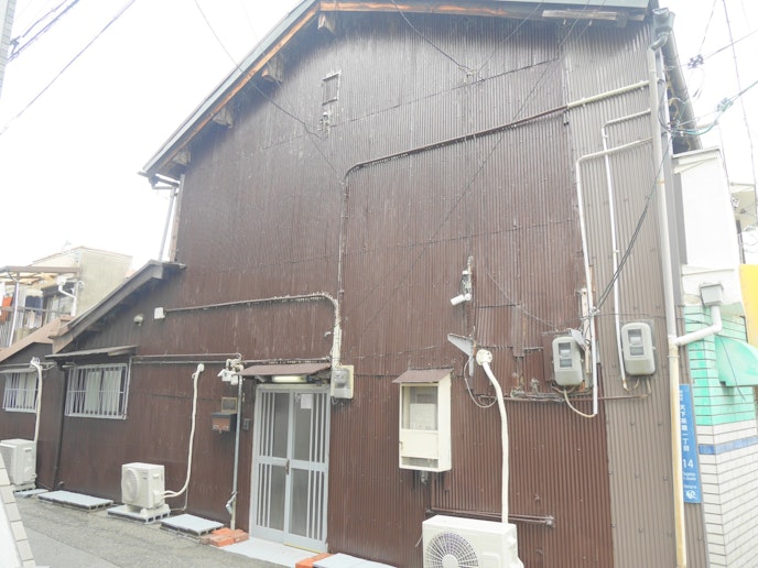 施設の外観です。