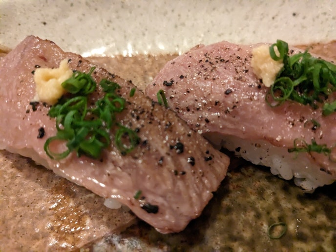 ご予約の方にはマル秘グルメ情報をご案内！