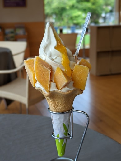 ご予約の方にはマル秘グルメ情報をご案内！