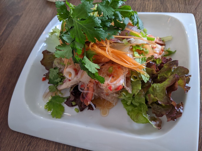 ご予約の方にはマル秘グルメ情報をご案内！