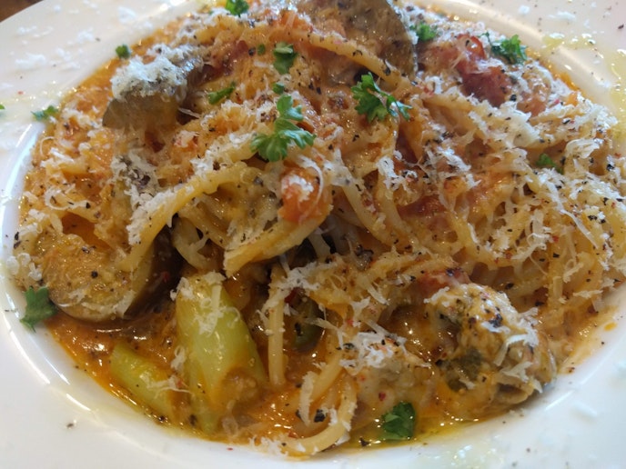 ご予約の方にはマル秘グルメ情報をご案内！