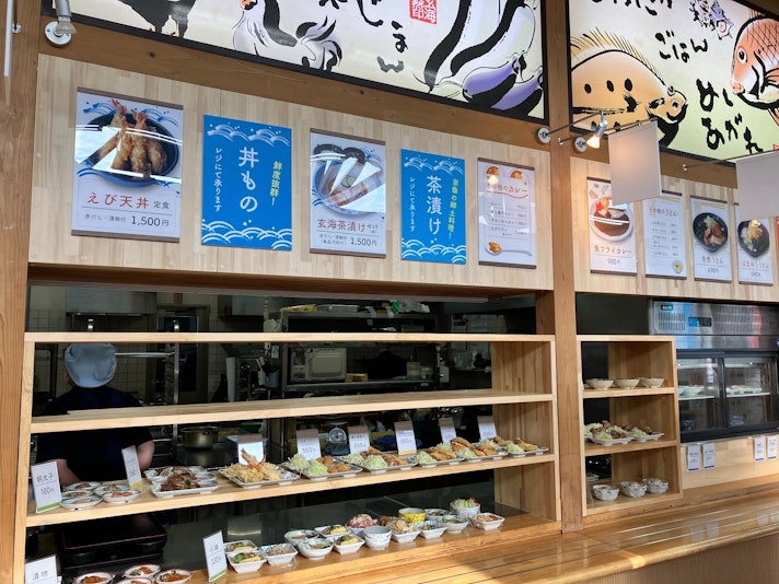 近くにある道の駅での食堂。950ｍ