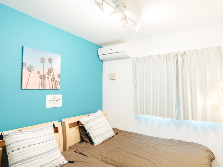 ・【寝室3】夜になりましたら間接照明を使い、快適にお過ごしください