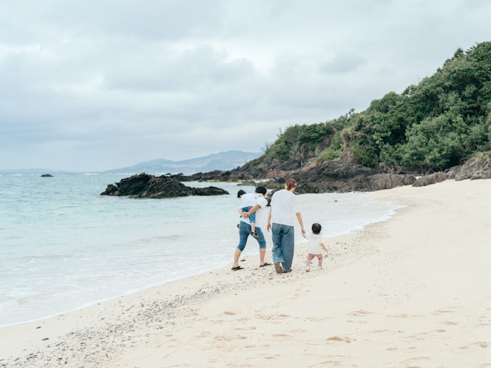 ・【周辺】希望が丘ビーチまで徒歩10分(車で2分）。素敵なひとときをお過ごしください