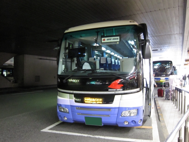 高速リムジンバス