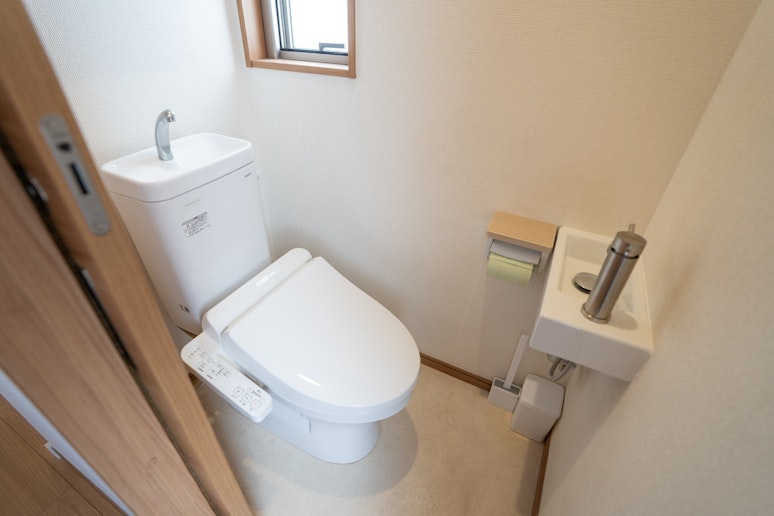 2Fトイレ　ウォシュレット