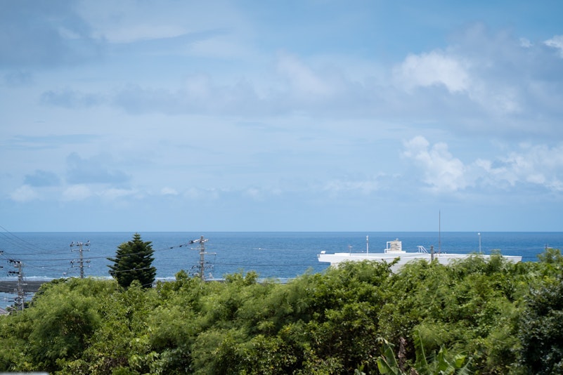 2Fのベランダから見える海の景色