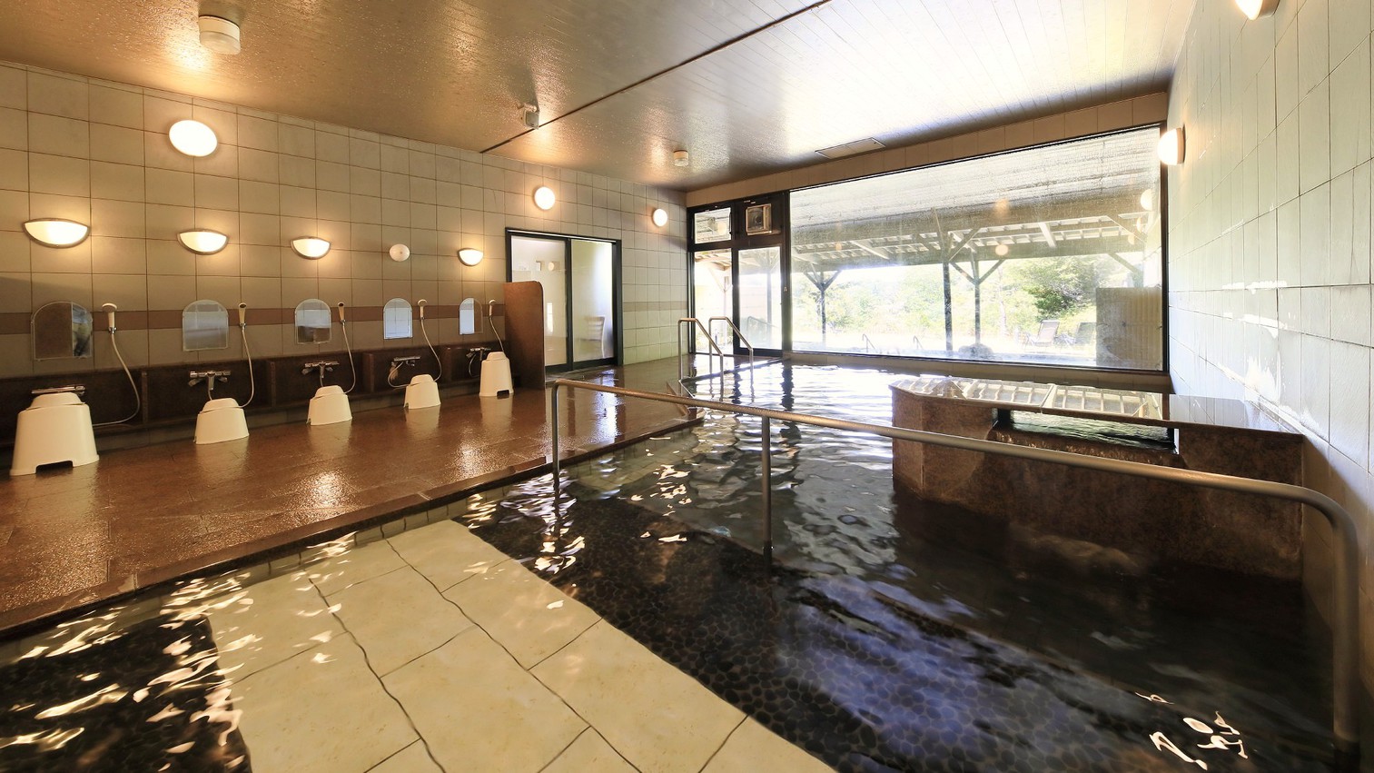 【素泊り】≪食事なし≫到着は22:00までOK！下條温泉の美肌の湯を愉しむ