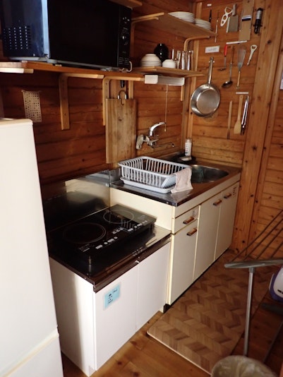 キッチン、冷蔵庫、レンジ、炊飯器