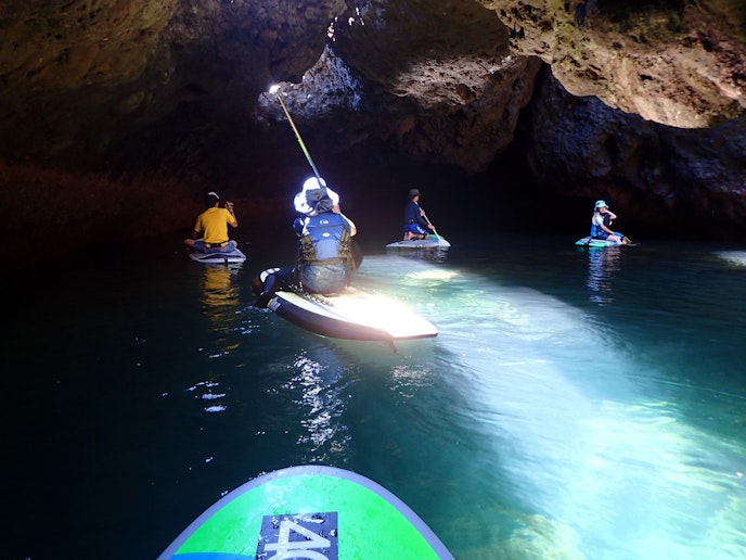 「弓ヶ浜、青の洞窟、タライ岬」サップツアー