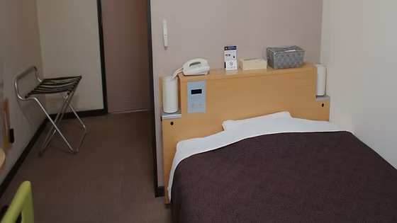 ・Semi-Double Room セミダブルルーム