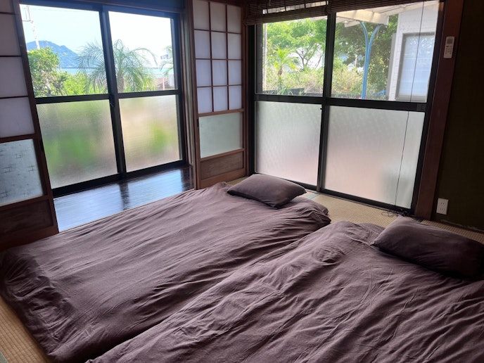 ４畳半も布団が敷けます。