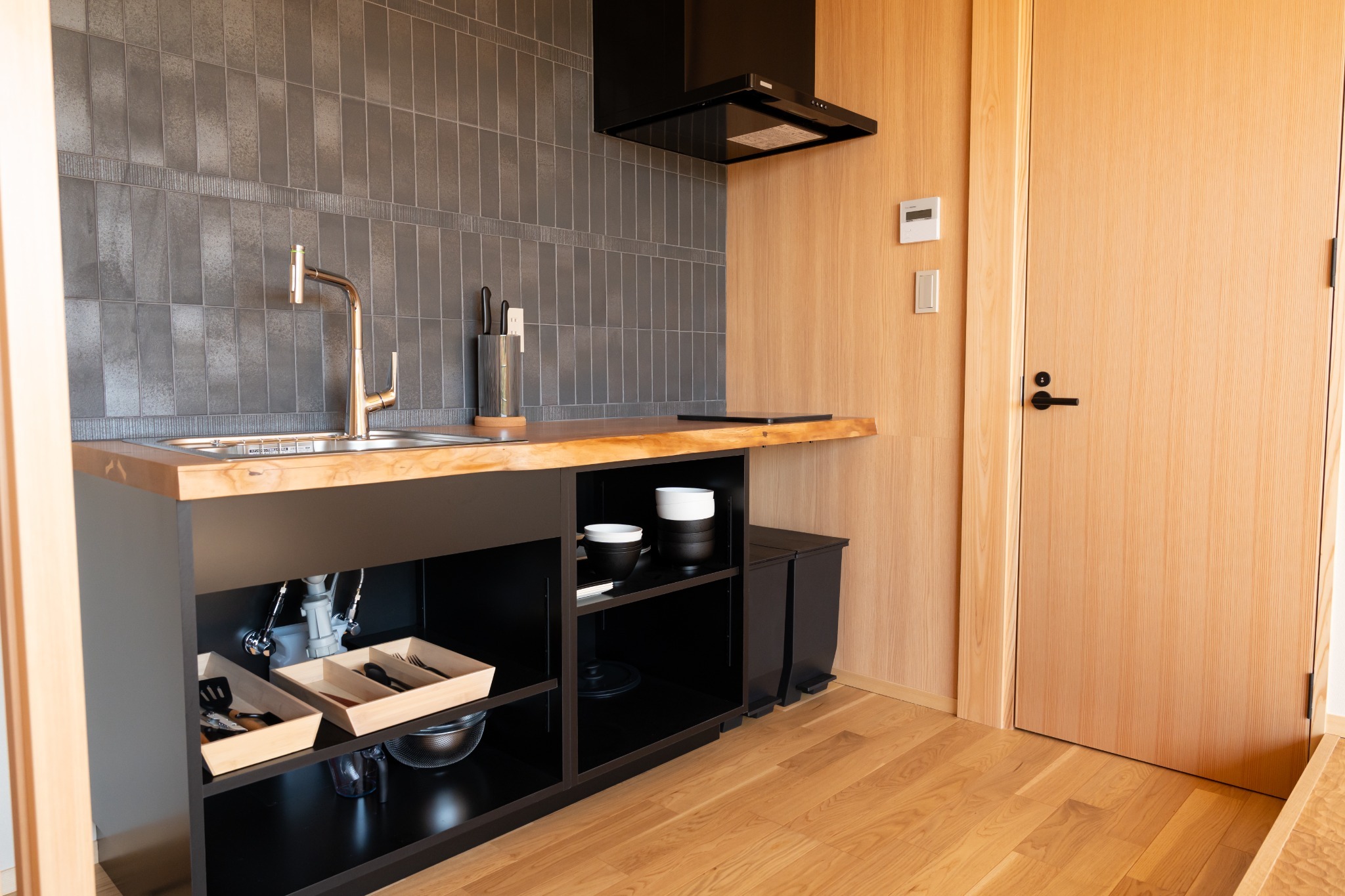 雪柳・キッチン