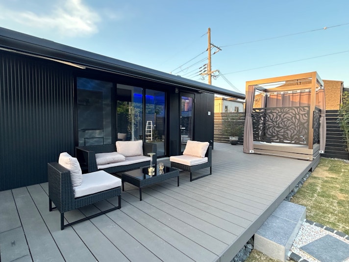 ガーデンデッキ