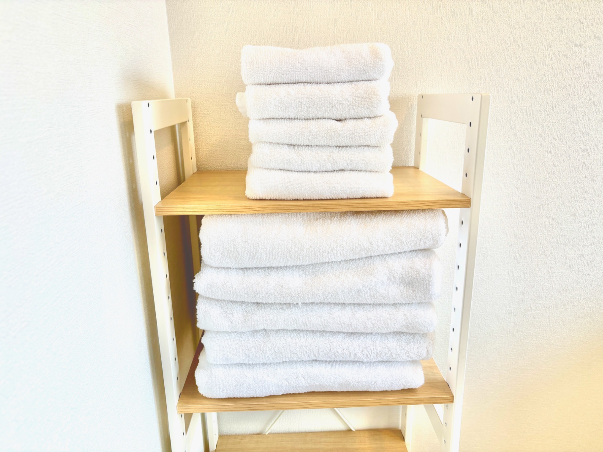 フェイスタオル、バスタオルのご用意がございます。