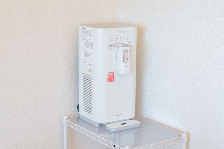 滞在をより快適にするため、冷蔵庫や調味料、ウォーターサーバーを完備。...