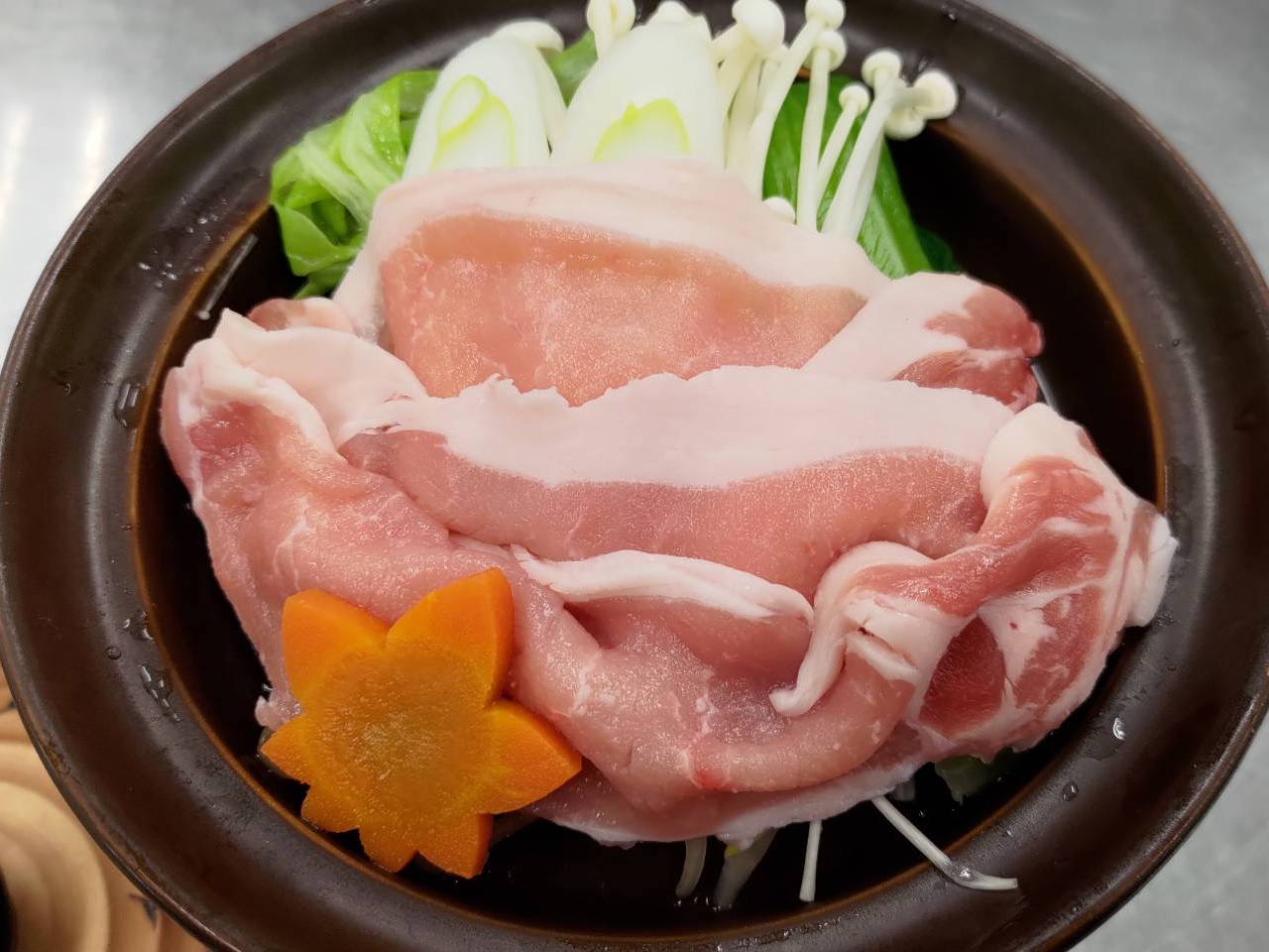 庄内豚のしゃぶしゃぶ例