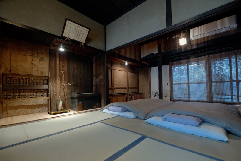 ベッドではなく布団であることで、自由にスペースを活用できるのが日本の文化。