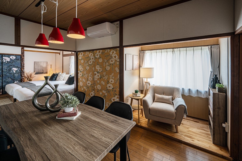 和洋折衷のくつろぎ空間