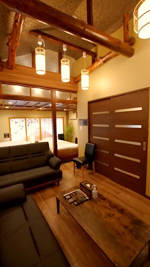 リビング＋ロフト