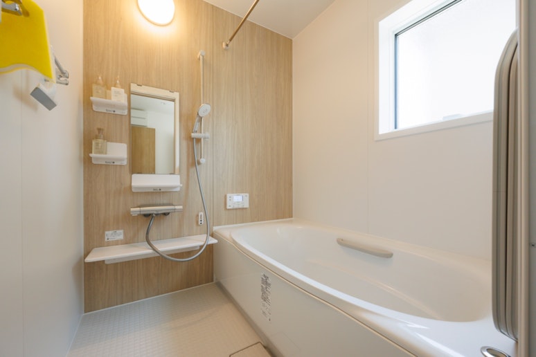 新築なのでお風呂も清潔です。