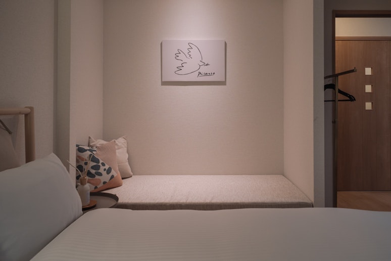 BED ROOM 2 (Double Bed&times;1/Alcove bed&times;1)　