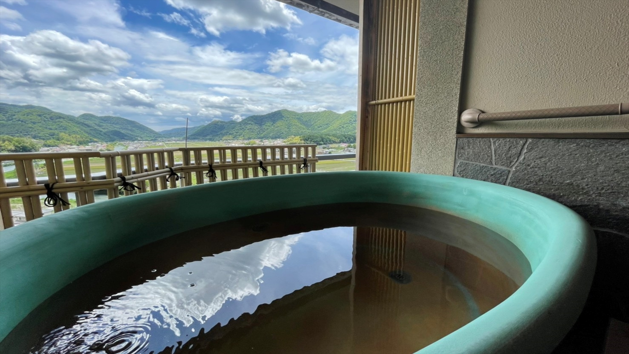 露天風呂付和洋室