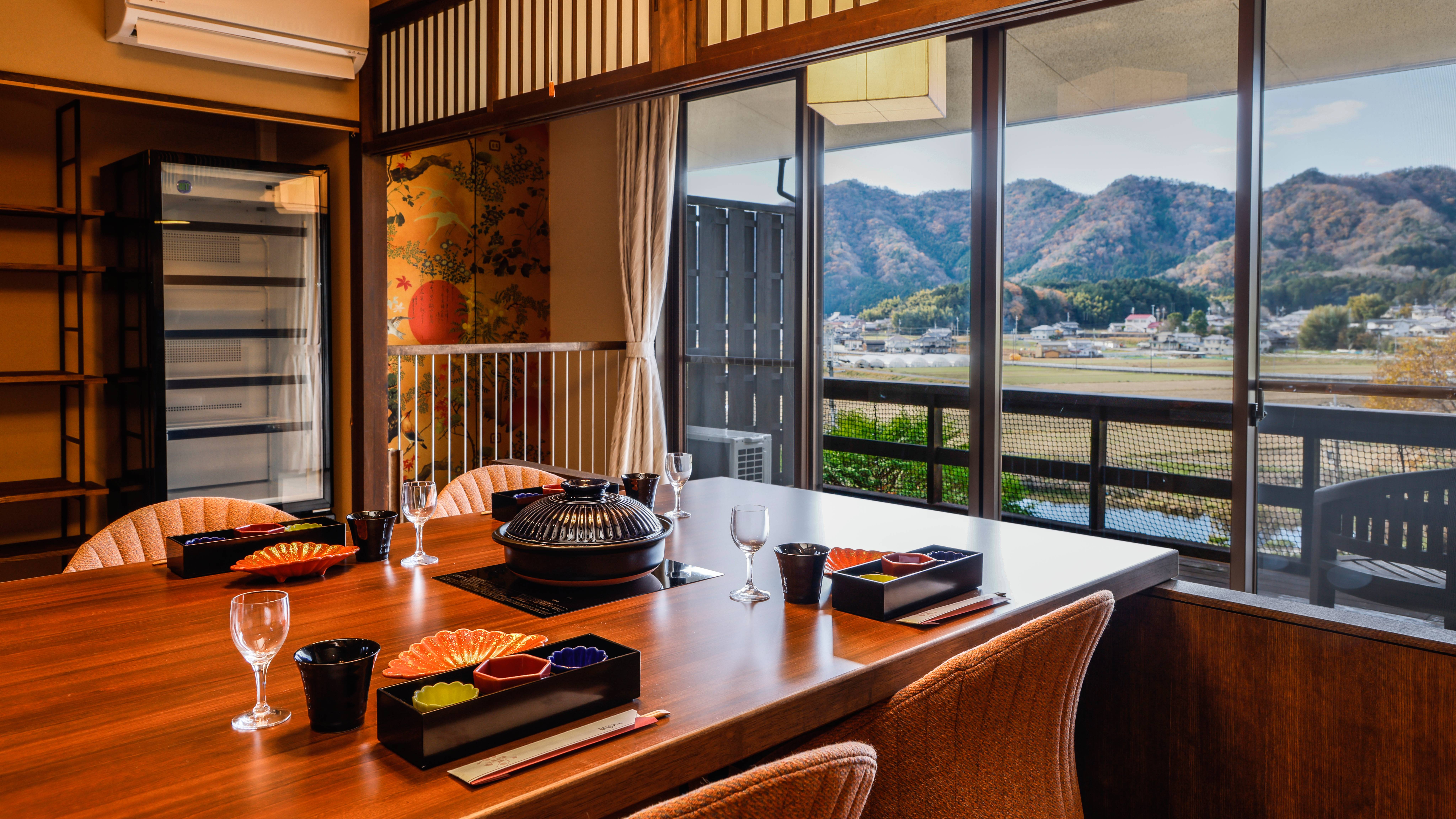 部屋食（イメージ）