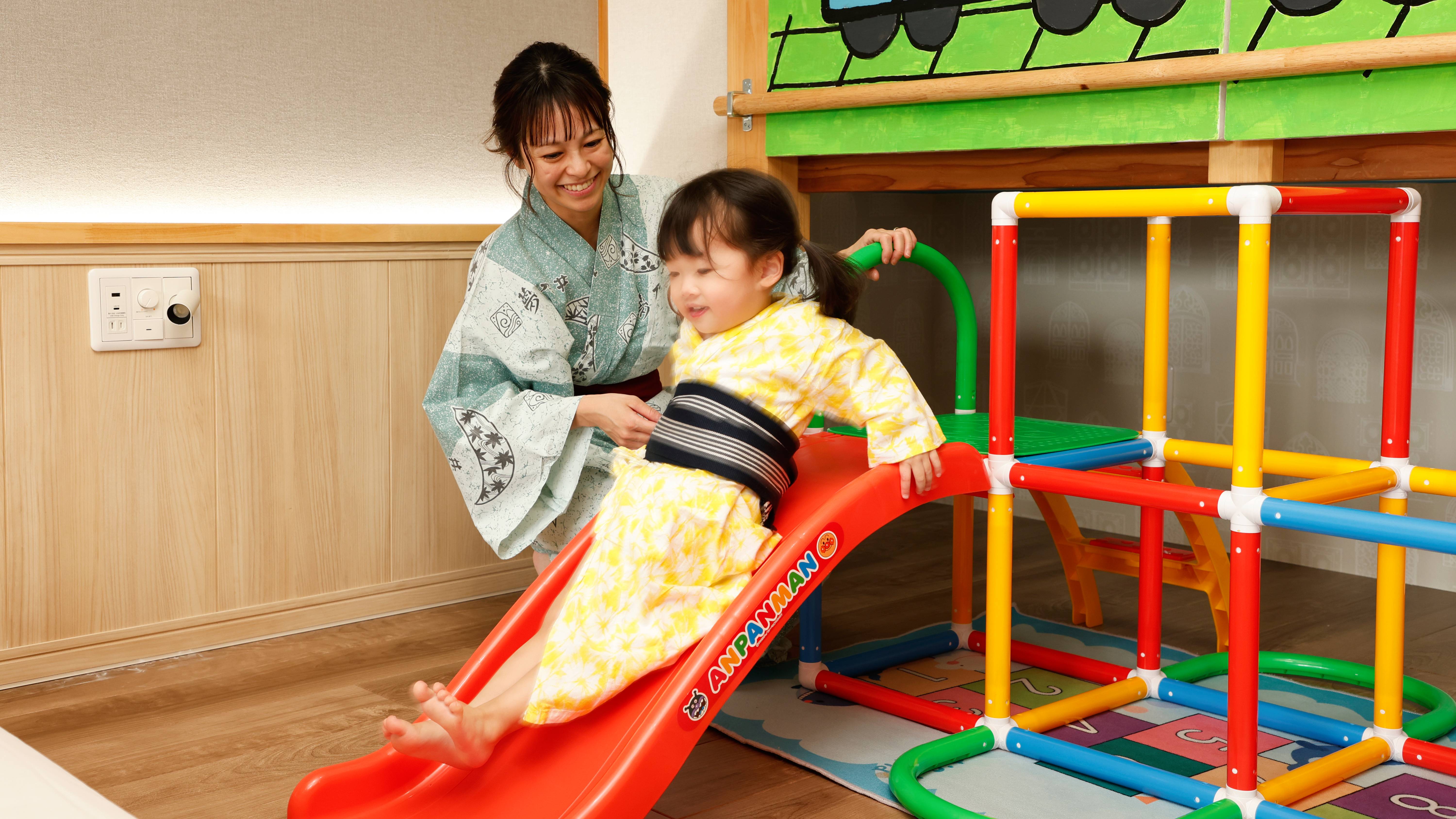 ウェルカムベビー認定洋室「NIJI」滞在シーン