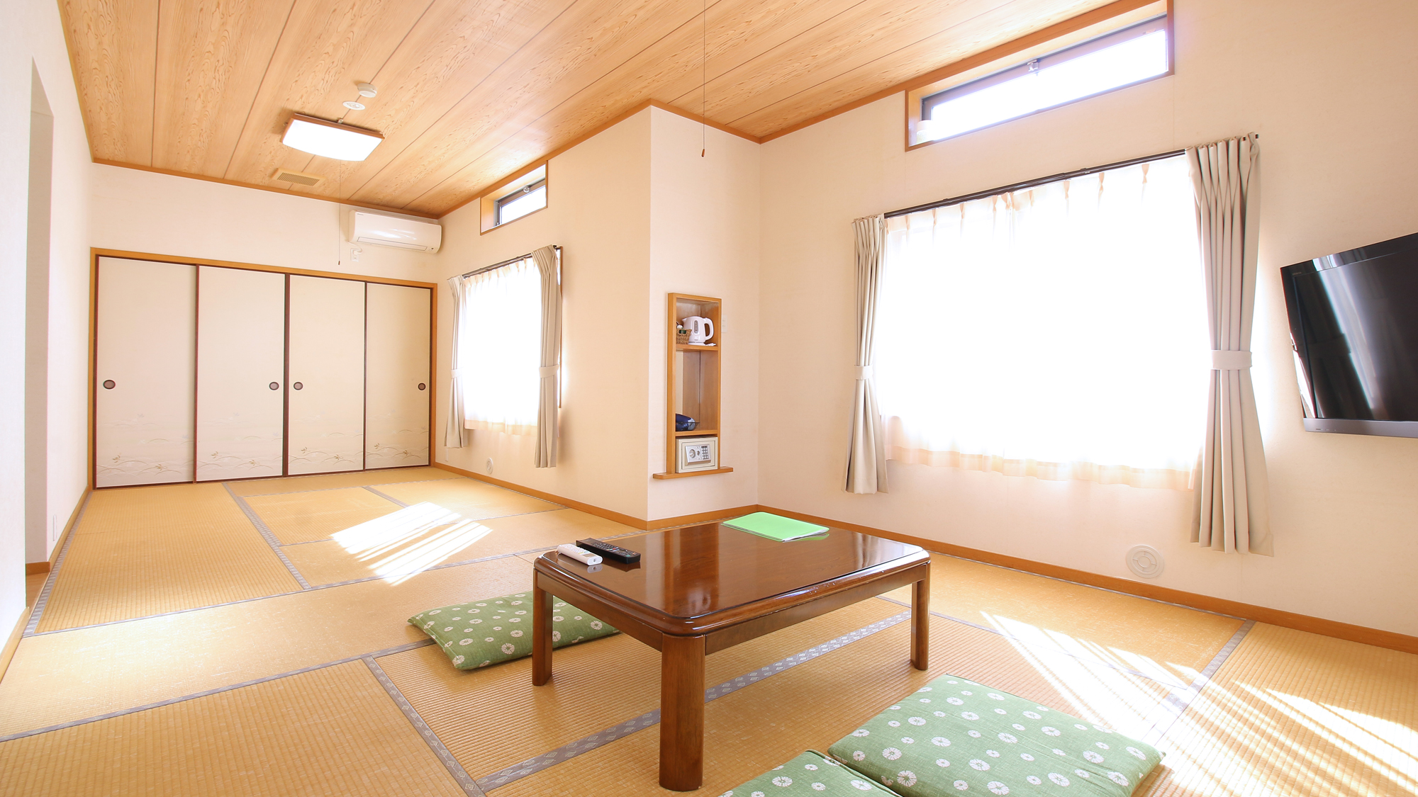 【客室】14畳和室 