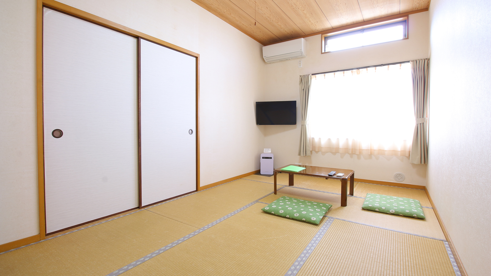 【客室】7.5畳和室 