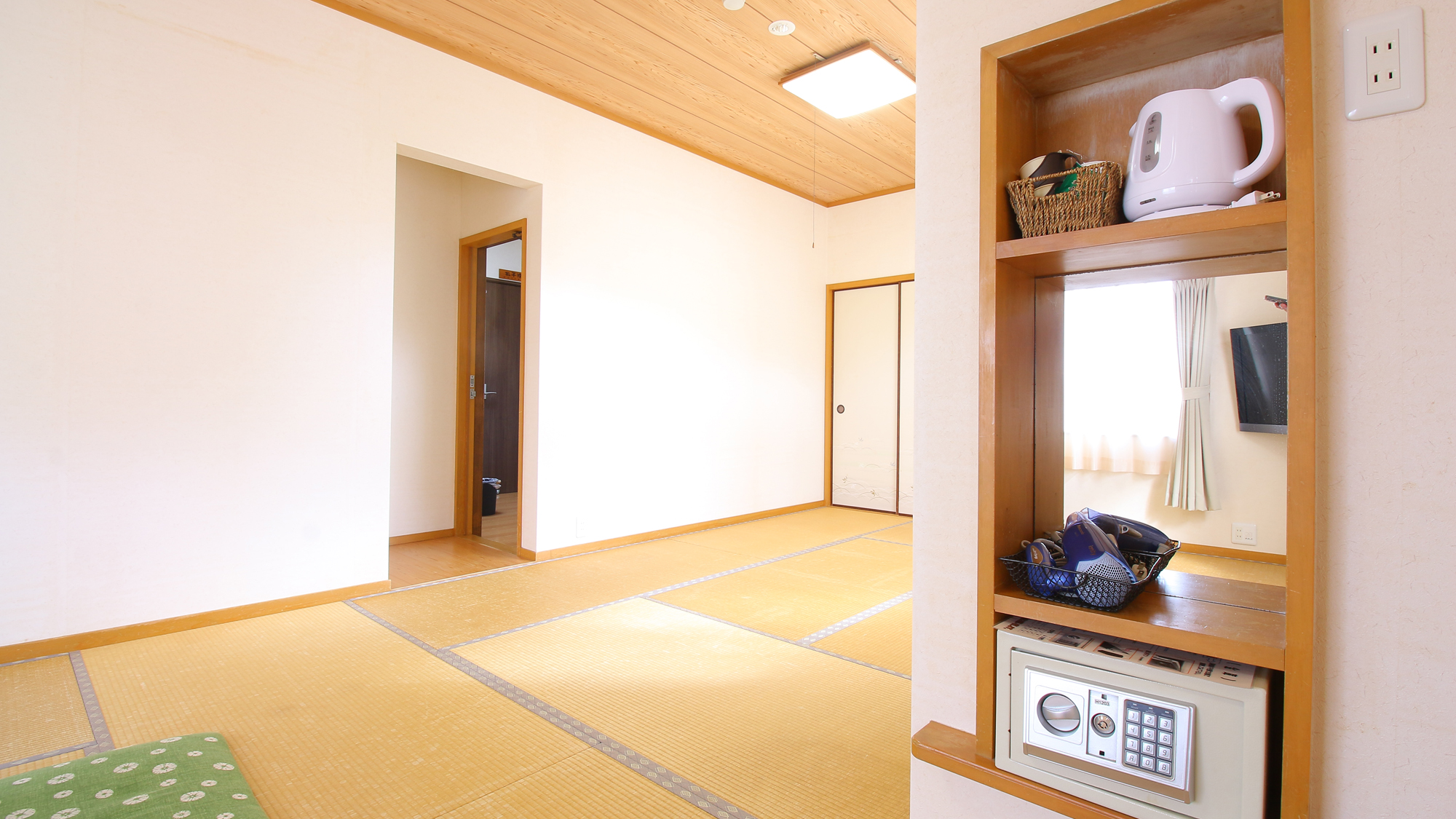 【客室】14畳和室 