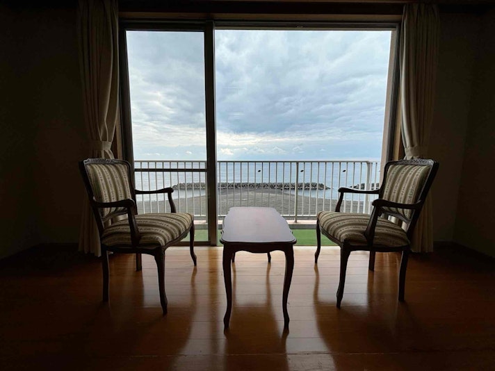 ２F_個室（キャデラック）