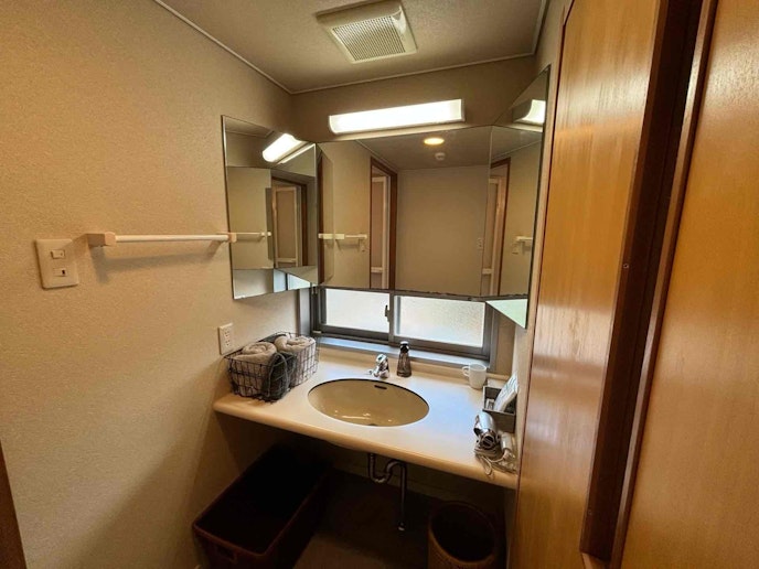 ２F_個室（キャデラック）洗面台