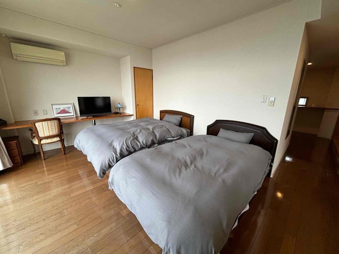 ２F_個室（プレジデント）セミダブルベッド