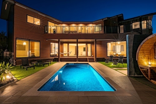 ＳＡＮＡ　伊豆大室山−Ｐｏｏｌ　Ｖｉｌｌａ−　＾