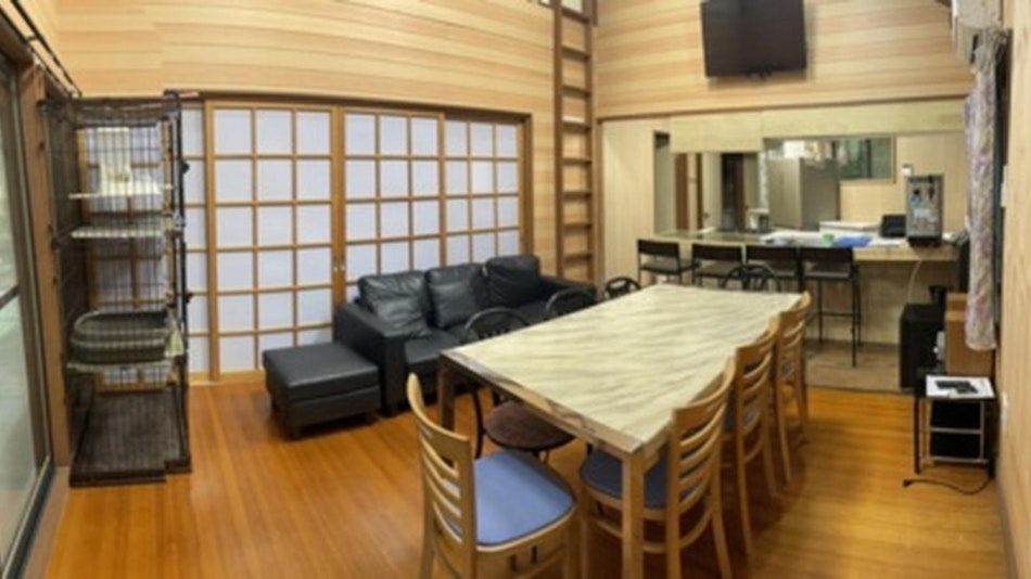 居間のペットケージ