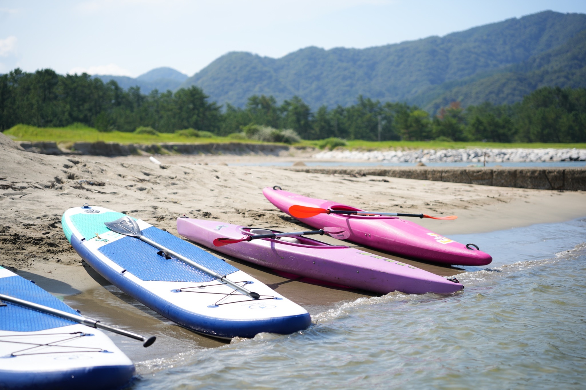 無料で利用できるSUP、カヤック