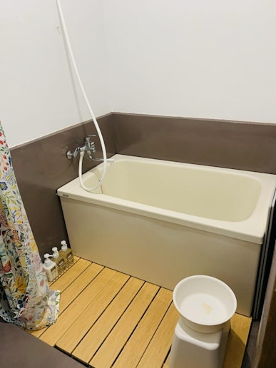 【白いコテージ（定員４名）】お風呂