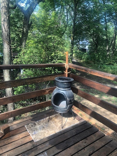 チムニーです、下で薪を燃やして上の網の下に炭を入れます、網をのせてお肉やお野菜もとても美味しく...