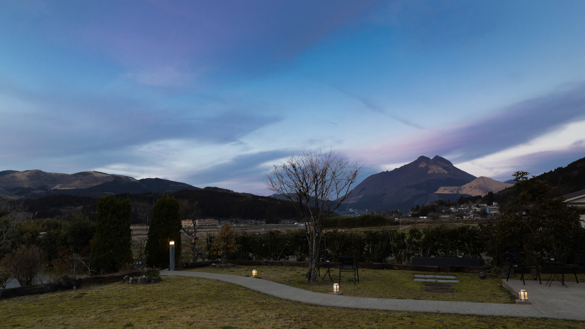 由布院　蔓蕩蒼　－　Ｍａｔｏｕｓｏｕ　－ 